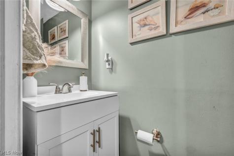 11804 Harbour Light Drive North Royalton OH 44133
