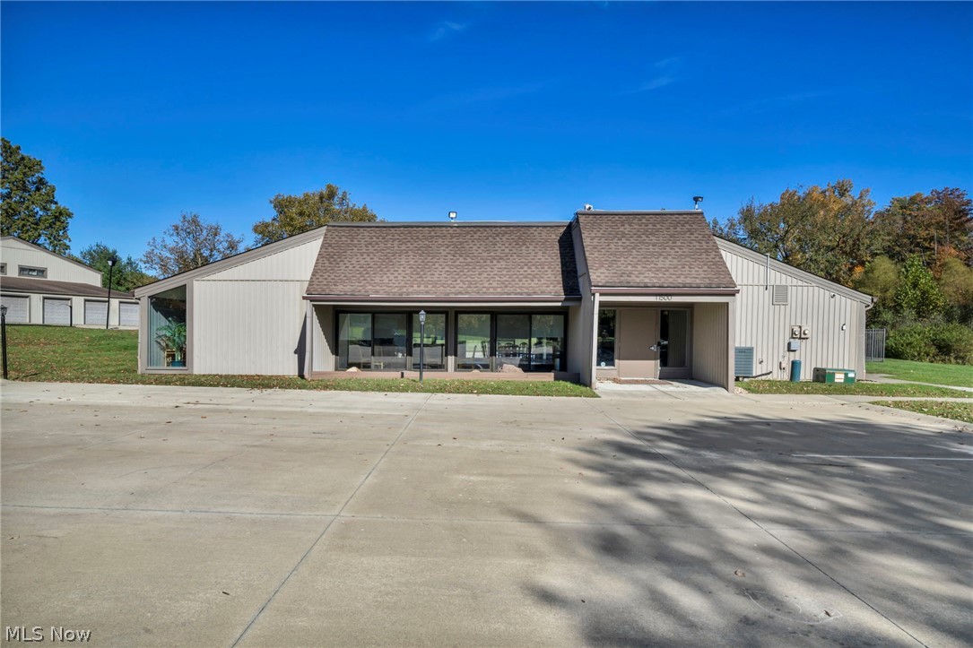 11804 Harbour Light Drive North Royalton OH 44133