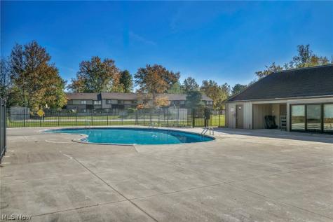 11804 Harbour Light Drive North Royalton OH 44133