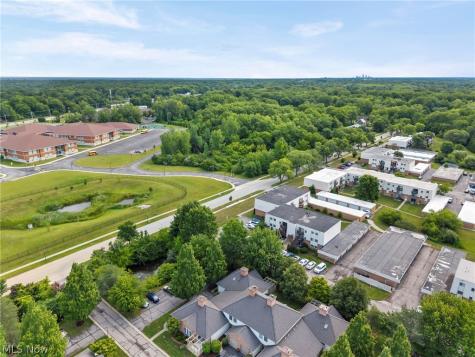 3061 Macintosh Drive Westlake OH 44145
