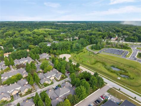 3061 Macintosh Drive Westlake OH 44145