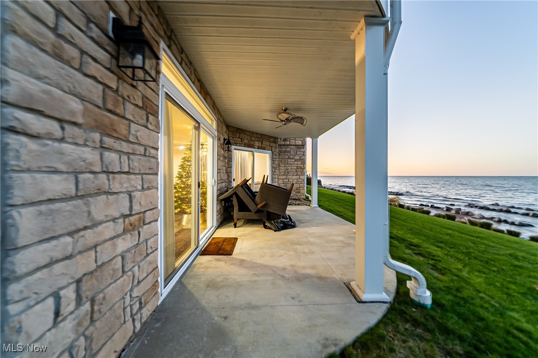101 Whispering Shores Vermilion OH 44089
