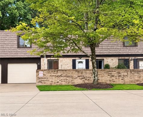 621 Tollis Parkway Broadview Heights OH 44147