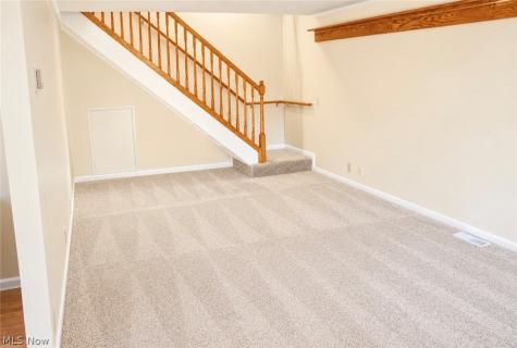 621 Tollis Parkway Broadview Heights OH 44147