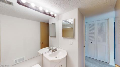 469 W Streetsboro Street Hudson OH 44236