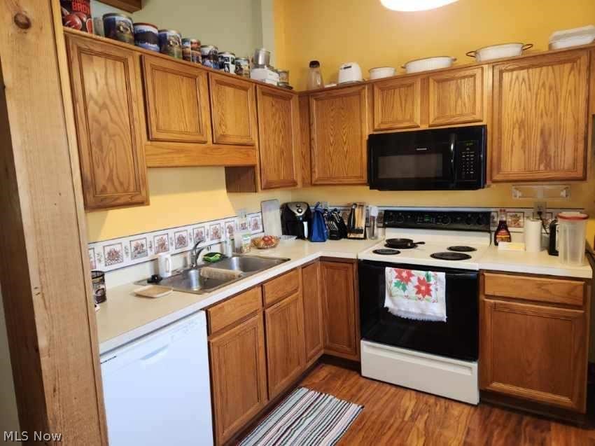 810 Amherst Lane Brunswick OH 44212