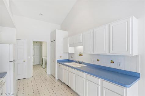 408 W Reserve Drive Cuyahoga Falls OH 44223