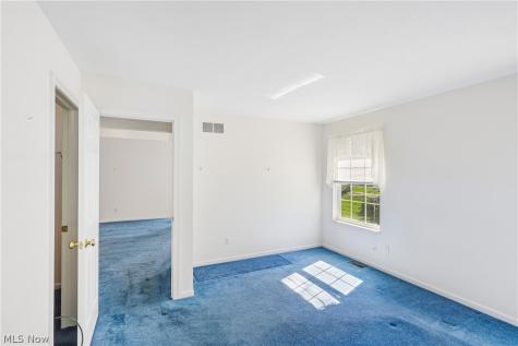 408 W Reserve Drive Cuyahoga Falls OH 44223