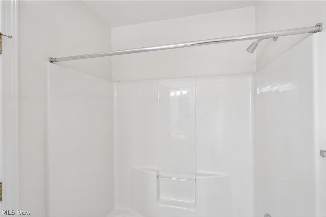408 W Reserve Drive Cuyahoga Falls OH 44223