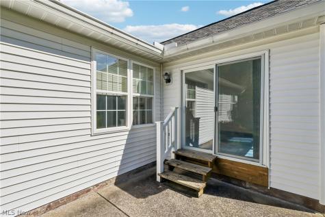 408 W Reserve Drive Cuyahoga Falls OH 44223