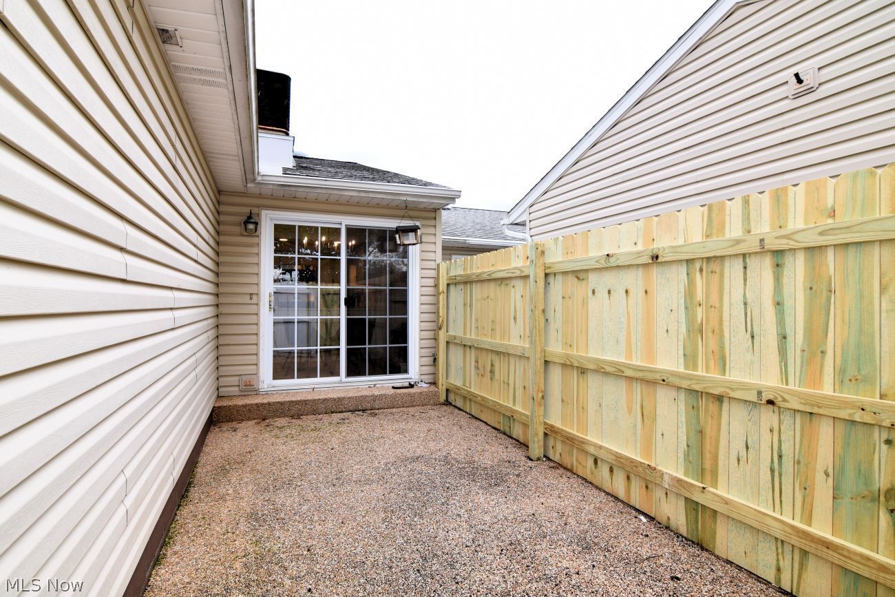 4016 Townhouse Lane Green OH 44685