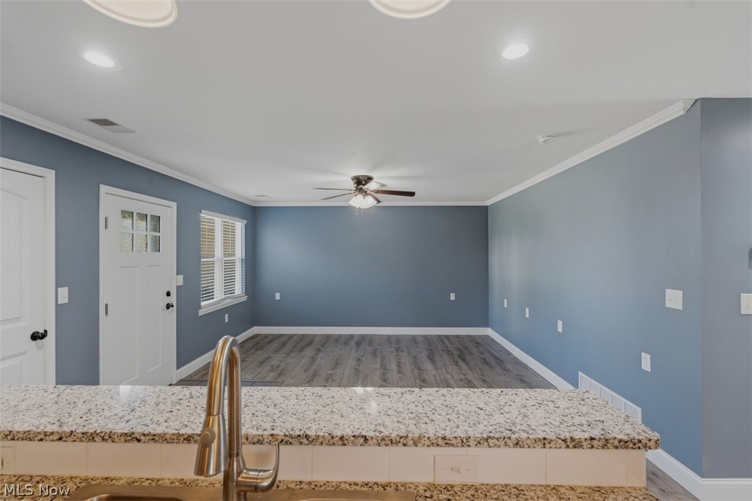 416A Elm Street Belpre OH 45714