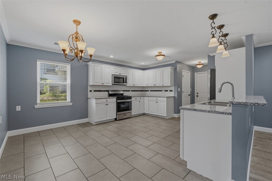 416A Elm Street Belpre OH 45714