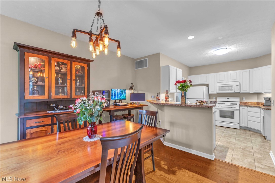 33197 Fairport Drive Avon Lake OH 44012