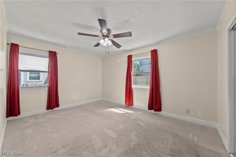 2542 Royal County Down Uniontown OH 44685