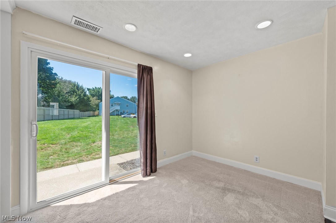 2542 Royal County Down Uniontown OH 44685