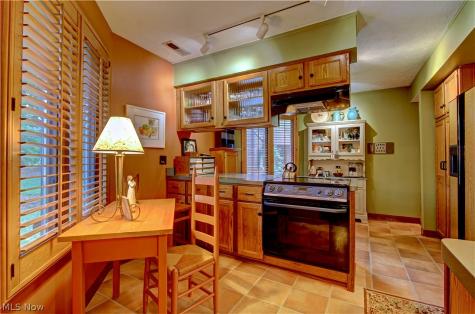 30105 Center Ridge Road Westlake OH 44145