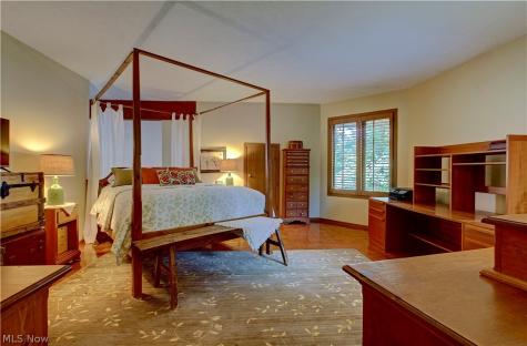 30105 Center Ridge Road Westlake OH 44145