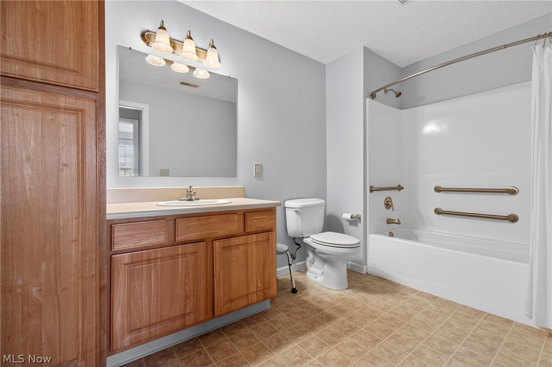 4703 Hills And Dales Road NW Canton OH 44708