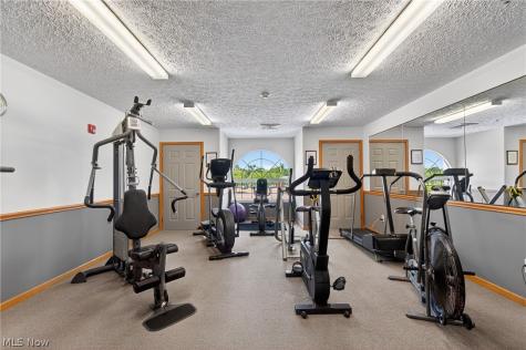 4703 Hills And Dales Road NW Canton OH 44708