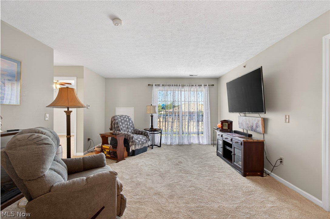 4703 Hills And Dales Road NW Canton OH 44708