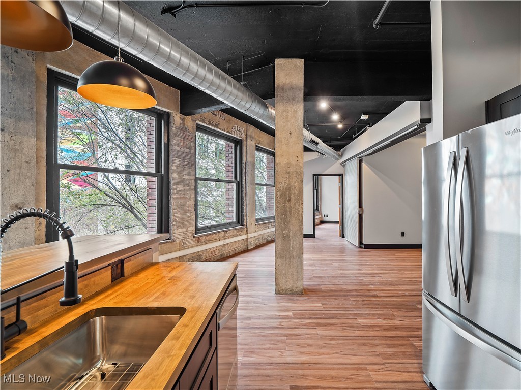 1104 Prospect Avenue E Cleveland OH 44115