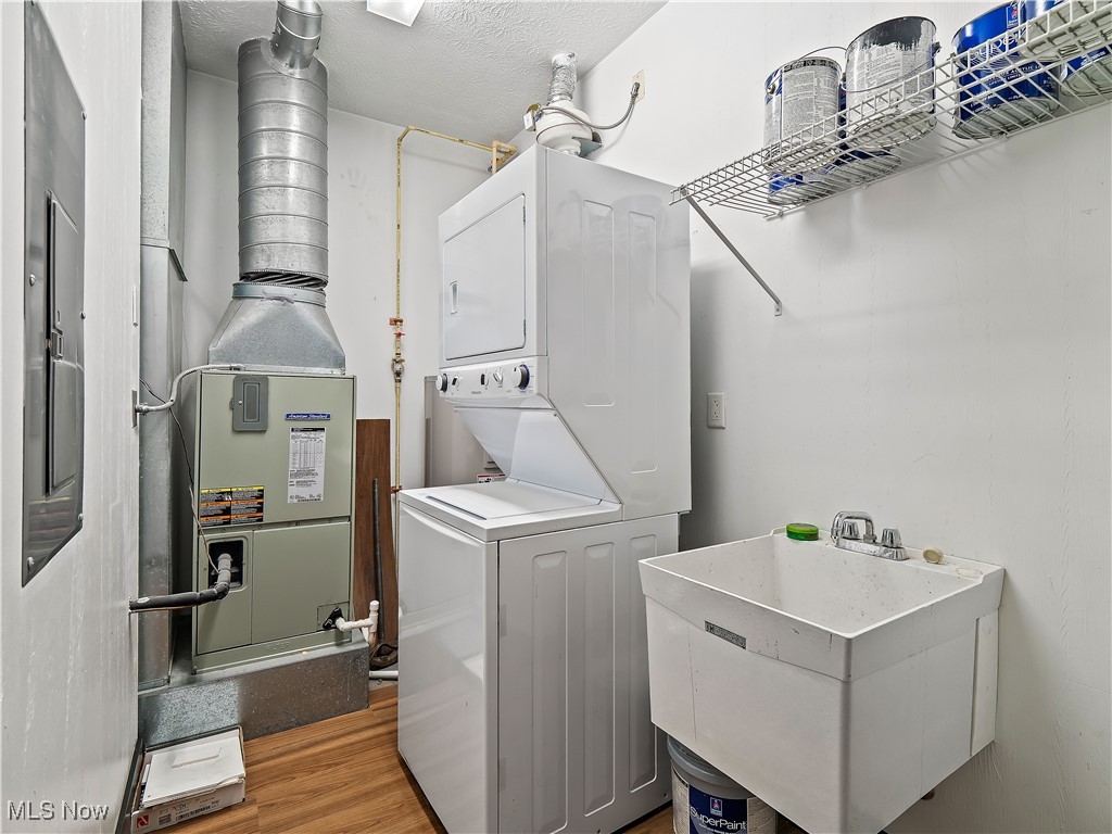 1104 Prospect Avenue E Cleveland OH 44115