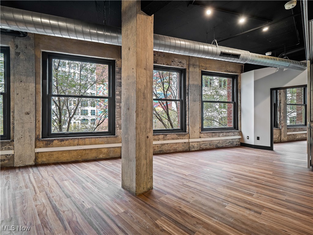 1104 Prospect Avenue E Cleveland OH 44115