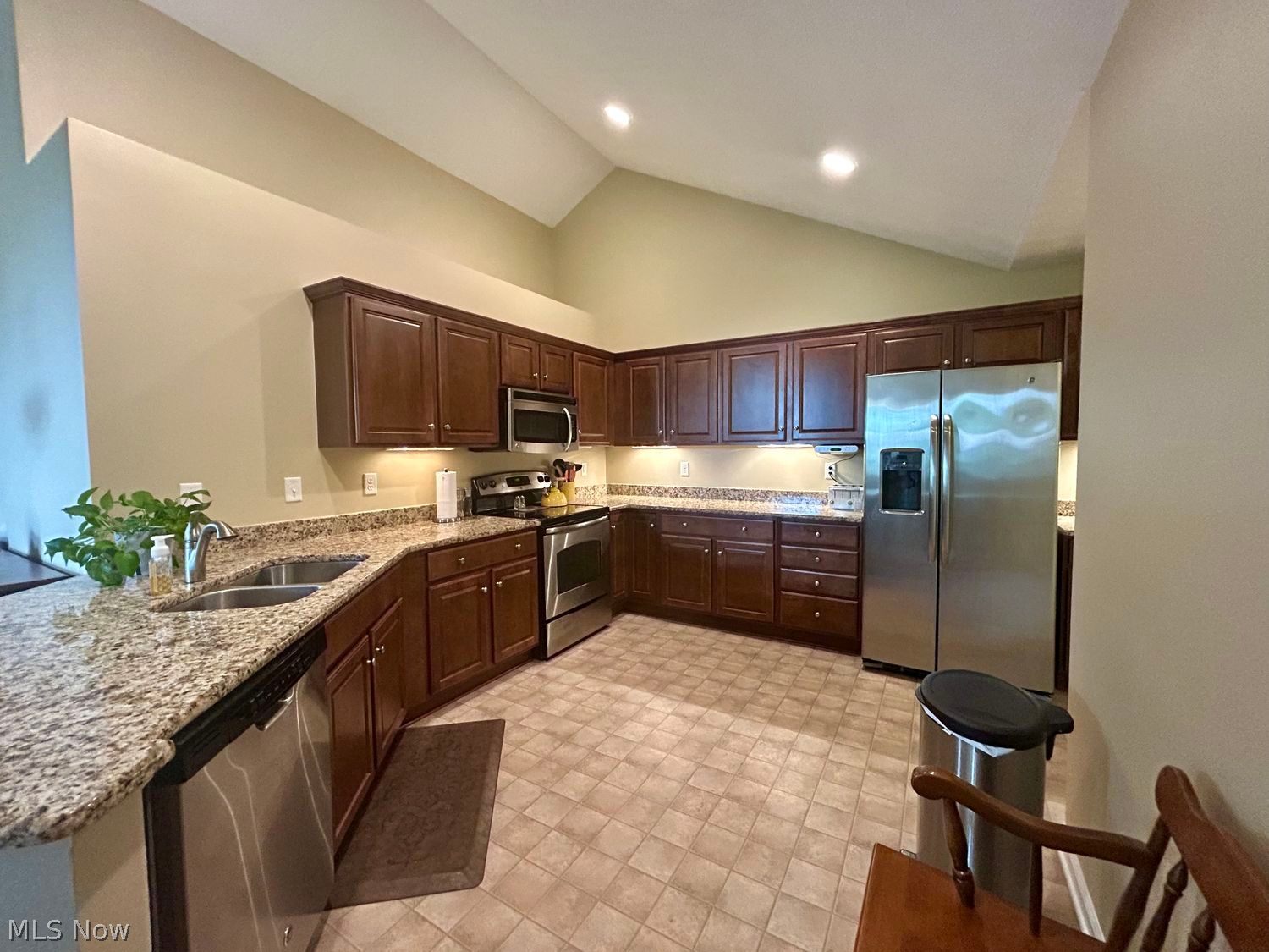 390 Quarry Lakes Drive Amherst OH 44001