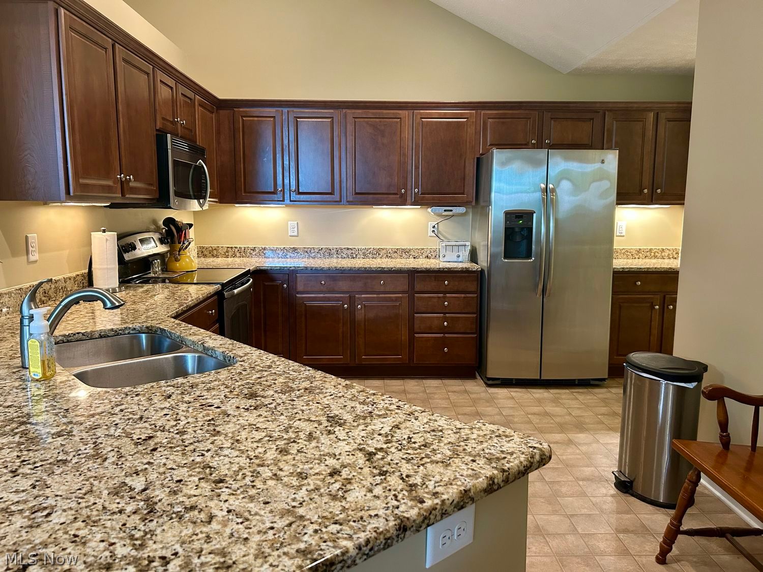 390 Quarry Lakes Drive Amherst OH 44001
