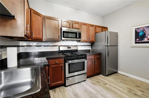 2685 Euclid Heights Boulevard Cleveland Heights OH 44106