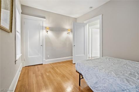 2685 Euclid Heights Boulevard Cleveland Heights OH 44106