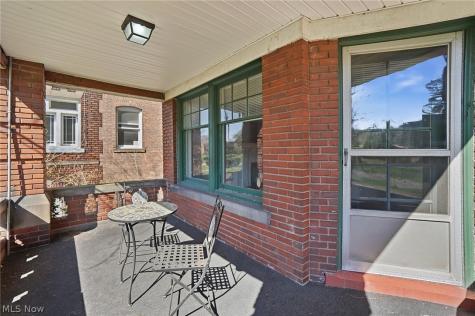 2685 Euclid Heights Boulevard Cleveland Heights OH 44106