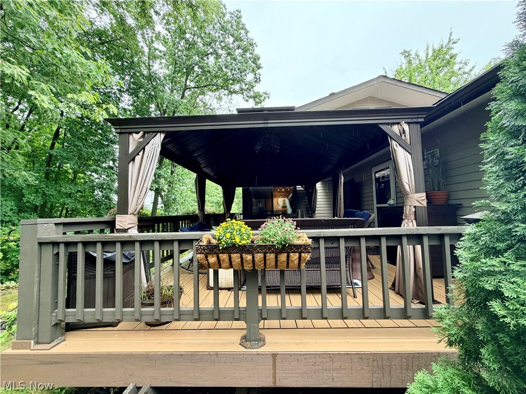 7019 Windward Hills Drive Brecksville OH 44141