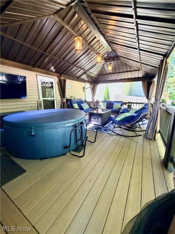 7019 Windward Hills Drive Brecksville OH 44141
