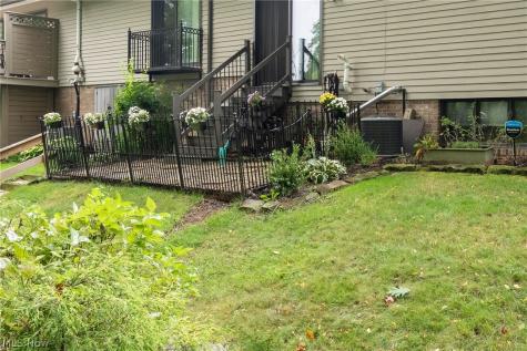 7019 Windward Hills Drive Brecksville OH 44141