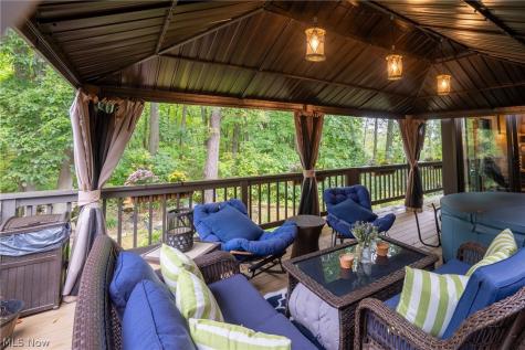 7019 Windward Hills Drive Brecksville OH 44141