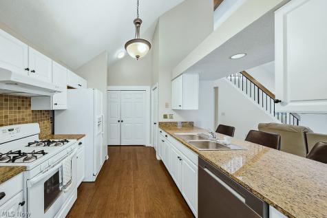 1310 Buckboard Lane Broadview Heights OH 44147