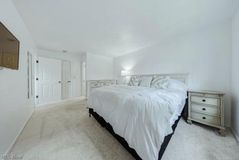 1310 Buckboard Lane Broadview Heights OH 44147