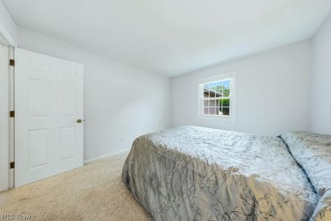 1310 Buckboard Lane Broadview Heights OH 44147