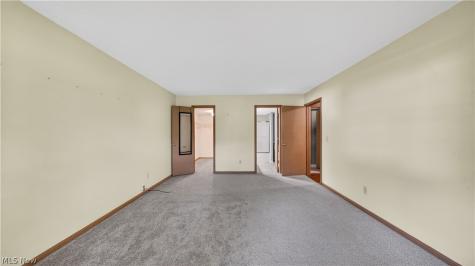 20745 Sun Meadow Trail Strongsville OH 44149