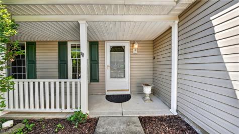20745 Sun Meadow Trail Strongsville OH 44149