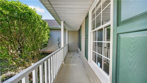20745 Sun Meadow Trail Strongsville OH 44149