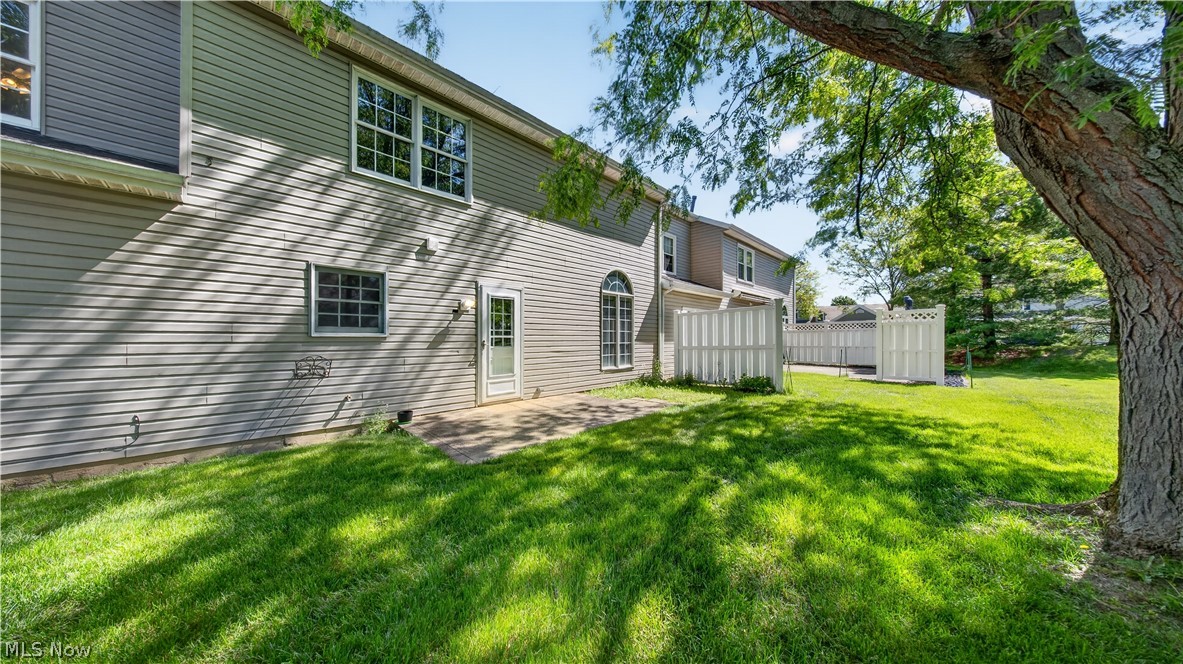 20745 Sun Meadow Trail Strongsville OH 44149