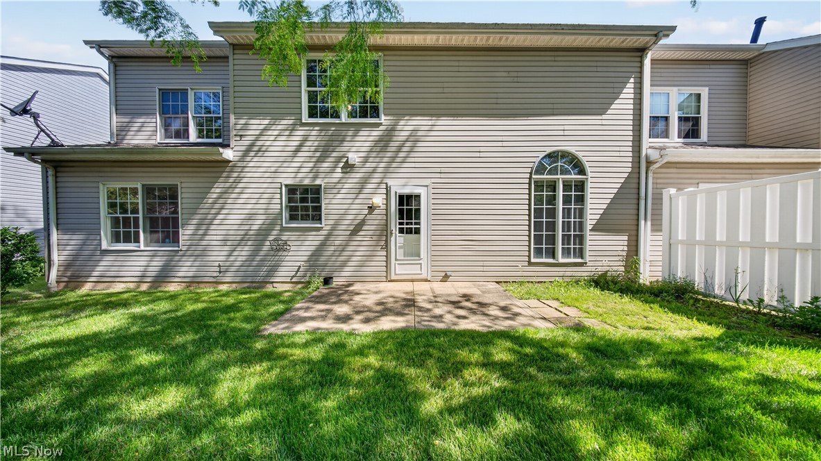 20745 Sun Meadow Trail Strongsville OH 44149
