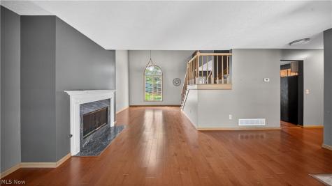 20745 Sun Meadow Trail Strongsville OH 44149