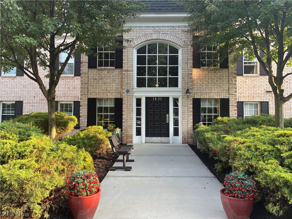 1851 King James Parkway Westlake OH 44145