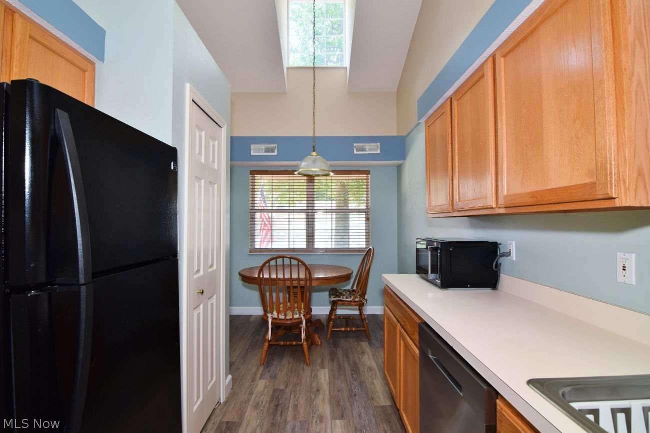 8709 Elmdale Macedonia OH 44056