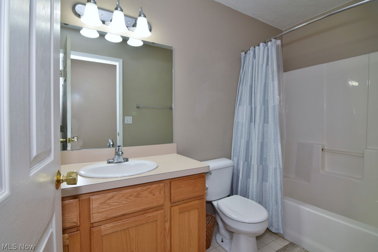 8709 Elmdale Macedonia OH 44056