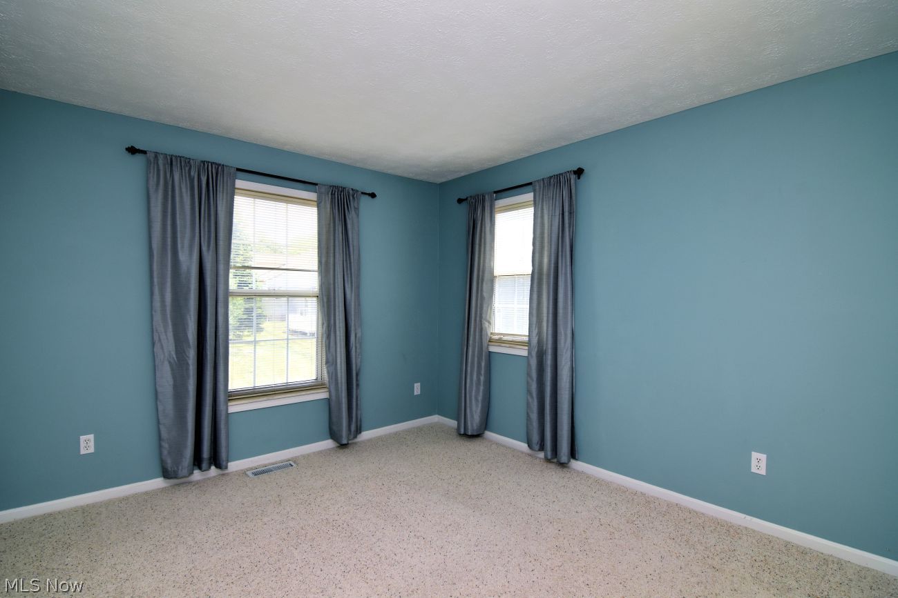 8709 Elmdale Macedonia OH 44056